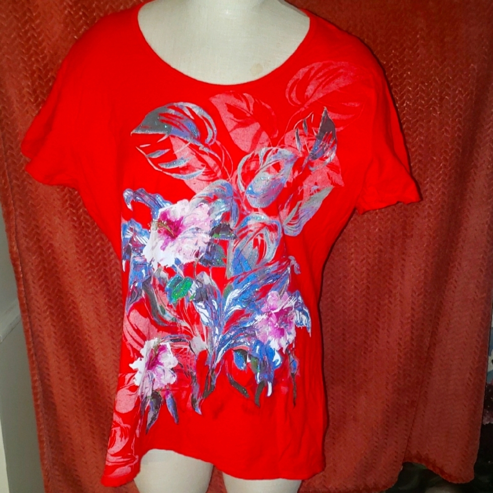 Just My Size Red Graphic Short Sleeve Tee Size 2x Floral Graphic